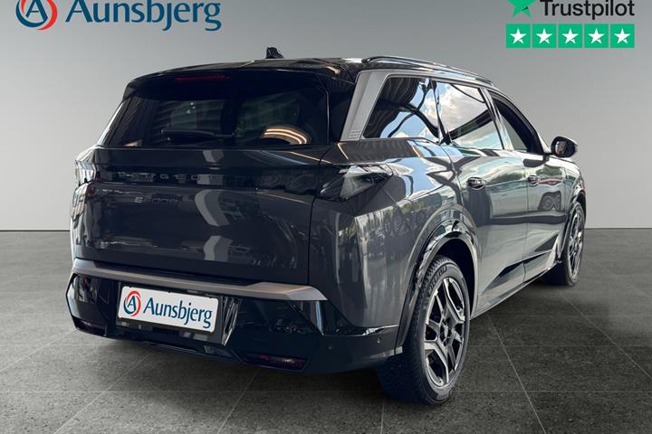Grå Peugeot e-5008 fra 2025
