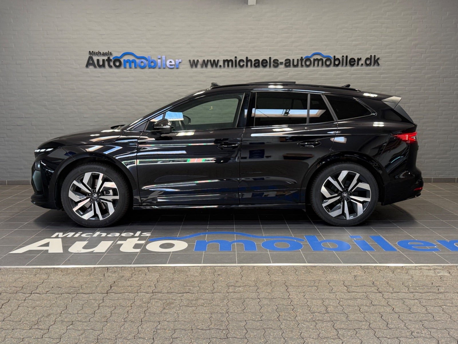 Sort Skoda Enyaq fra 2026