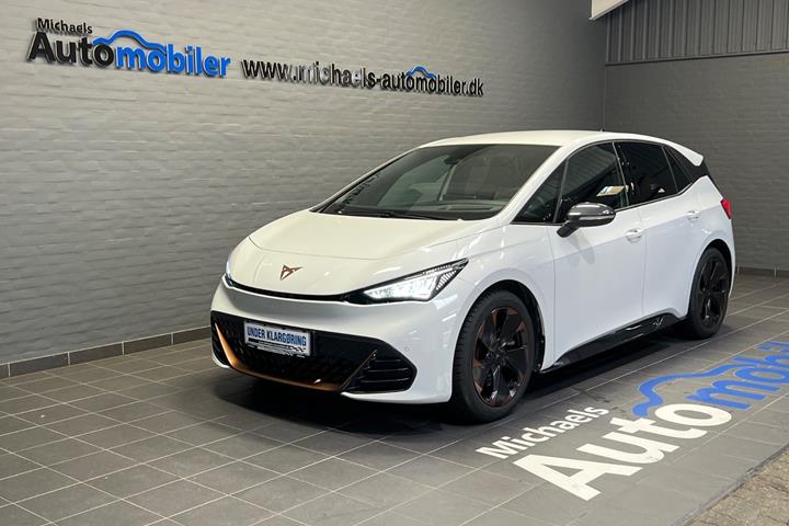 Hvid Cupra Born fra 2023
