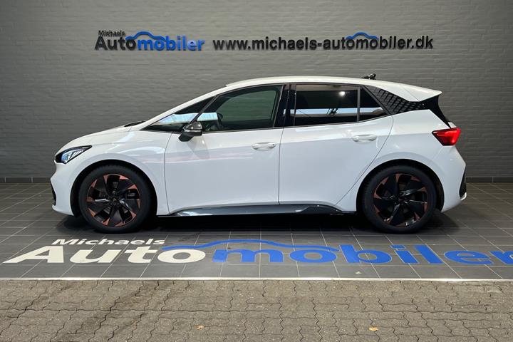 Hvid Cupra Born fra 2023