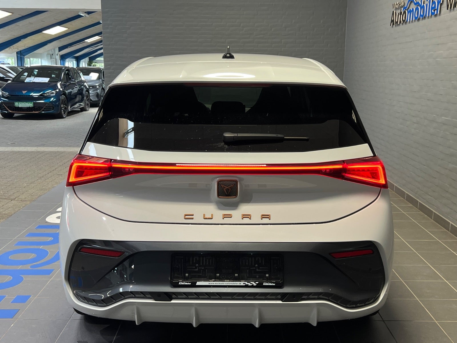 Hvid Cupra Born fra 2023