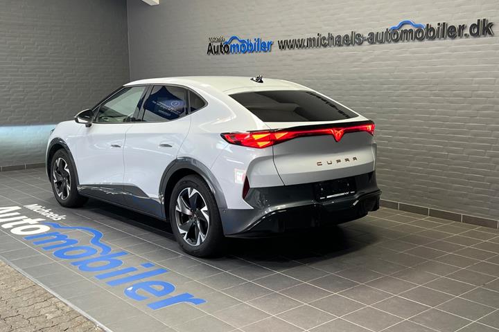 Hvid Cupra Tavascan fra 2024