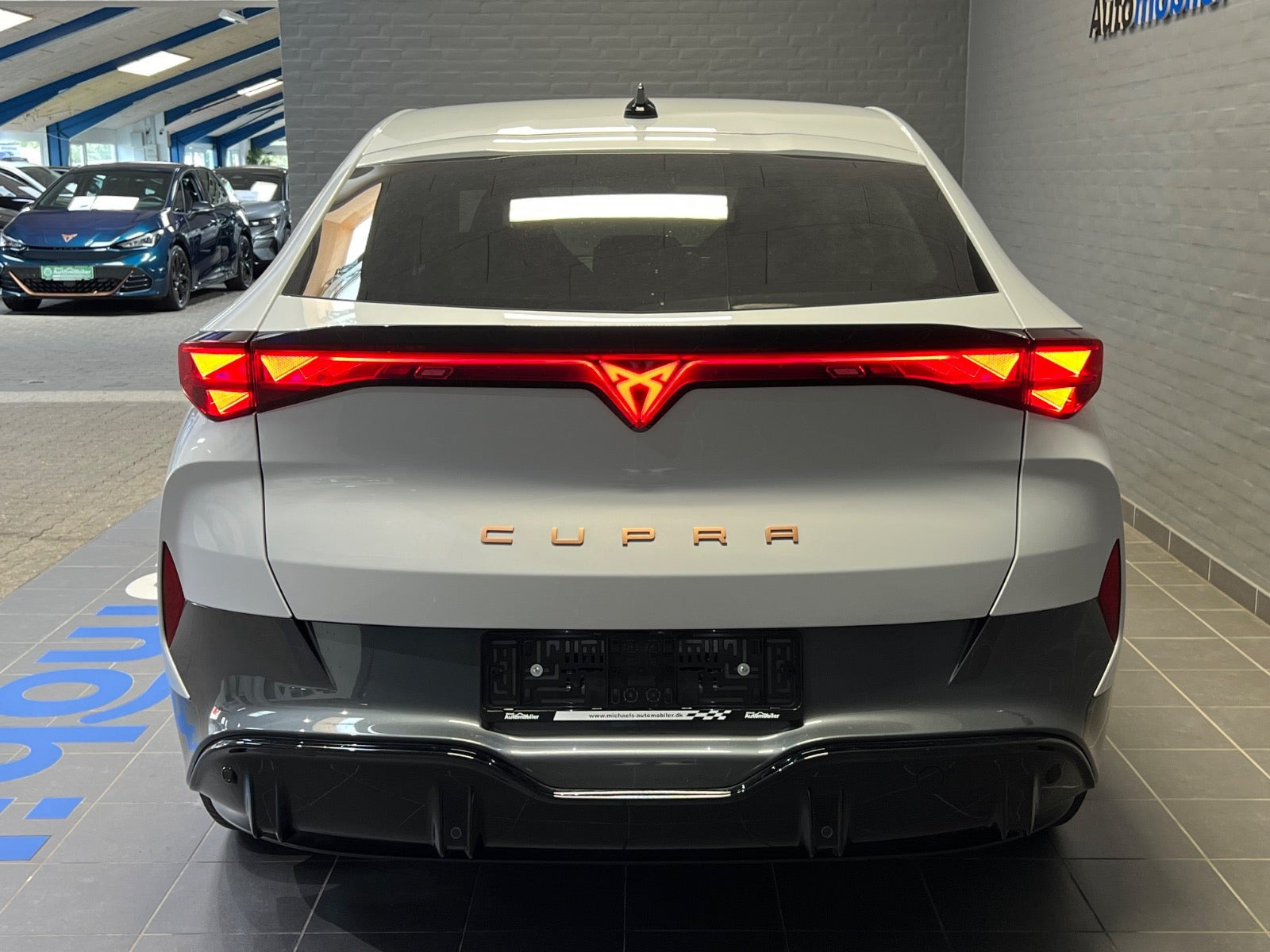Hvid Cupra Tavascan fra 2024