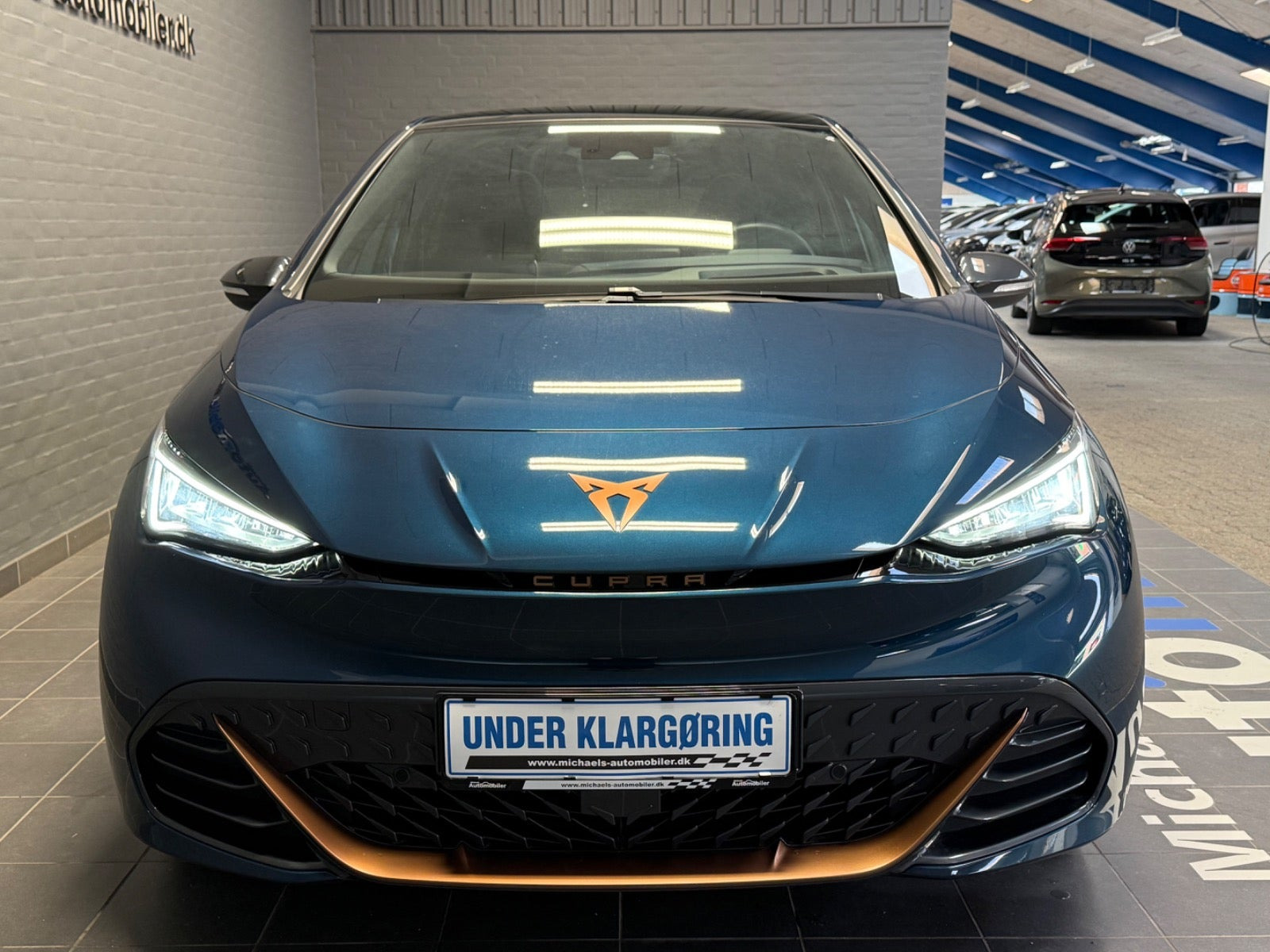 Blå Cupra Born fra 2024