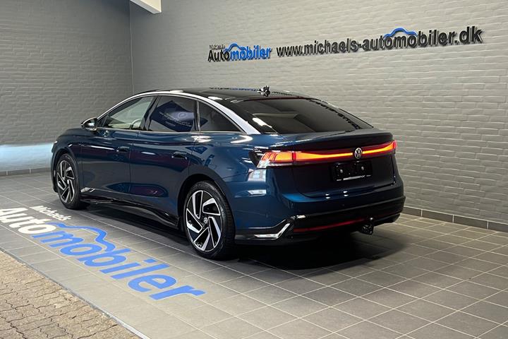 Blå VW ID.7 fra 2024