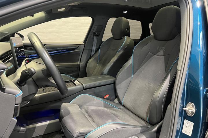 Blå VW ID.7 fra 2024