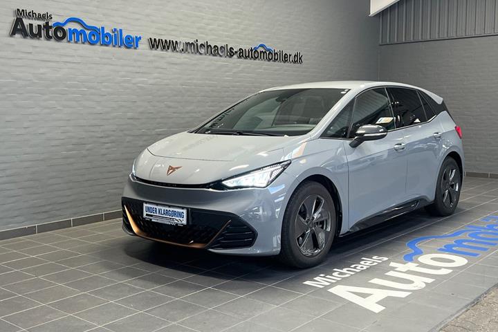 Grå Cupra Born fra 2024