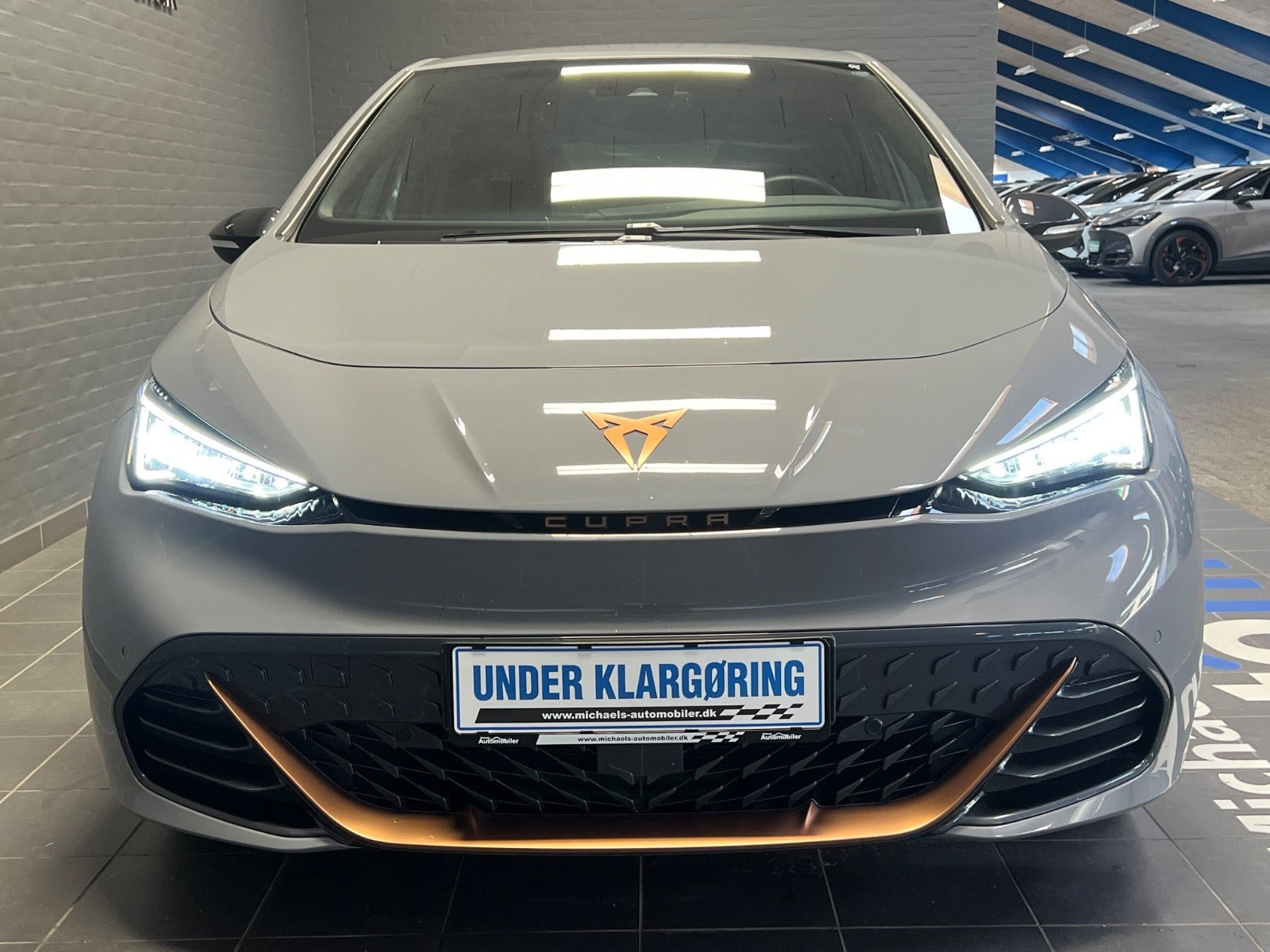 Grå Cupra Born fra 2024