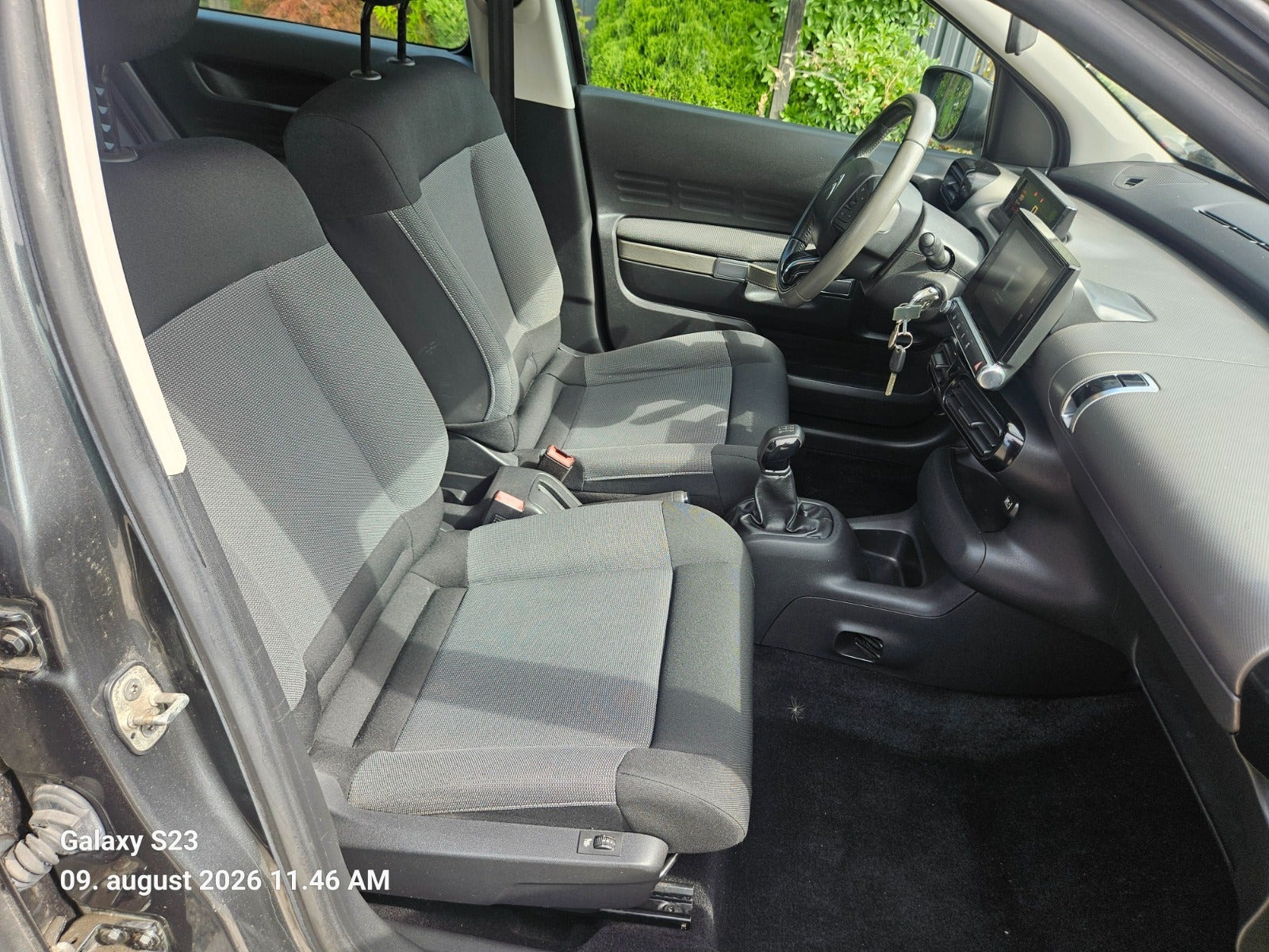 Grå Citroën C4 Cactus fra 2016
