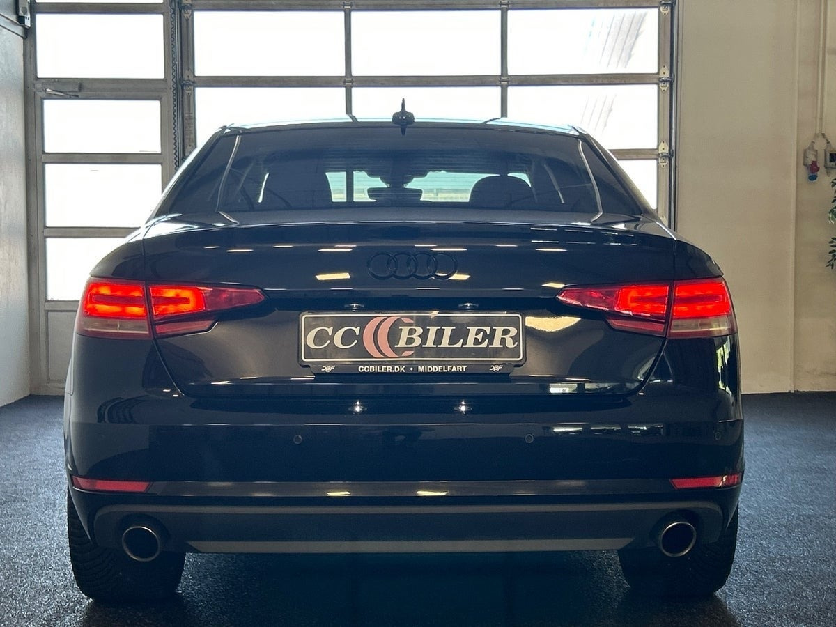 Sort Audi A4 fra 2018