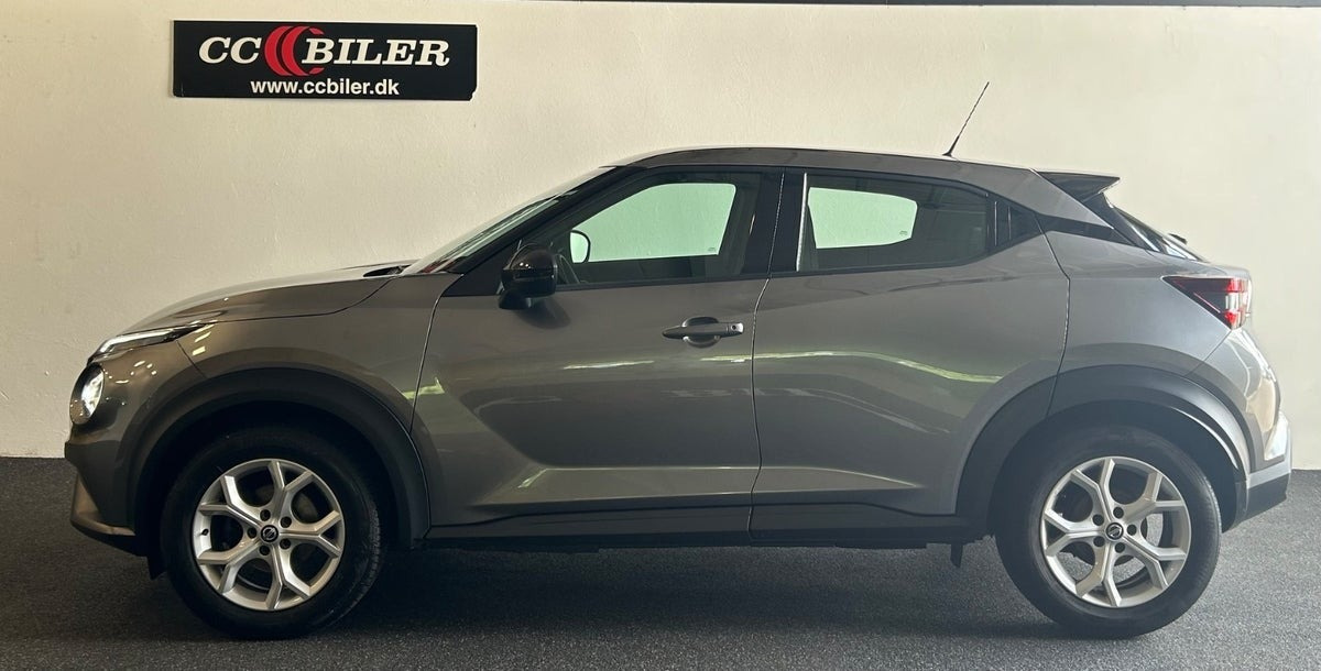 Grå Nissan Juke fra 2020