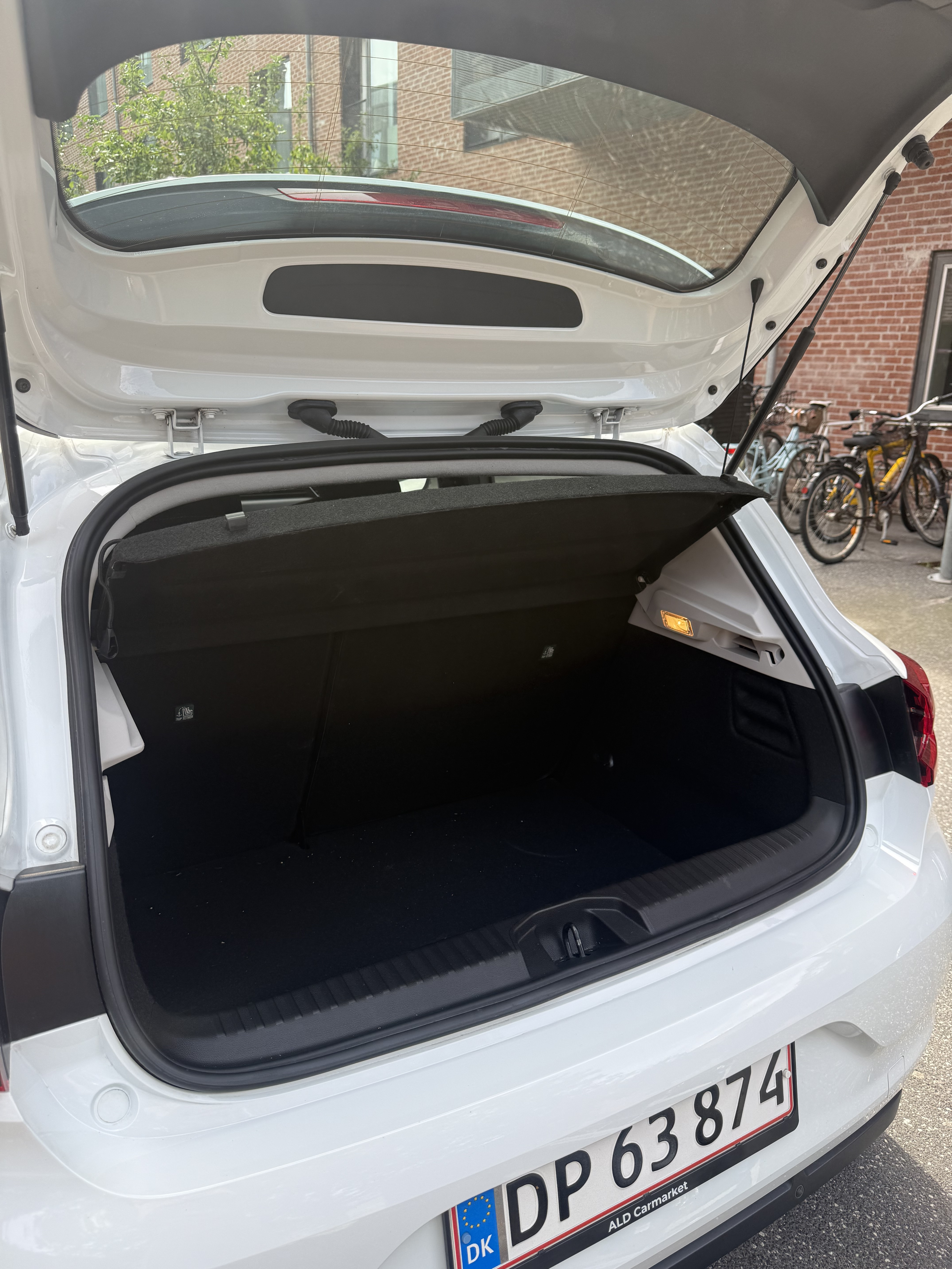 Hvid Renault Clio fra 2021