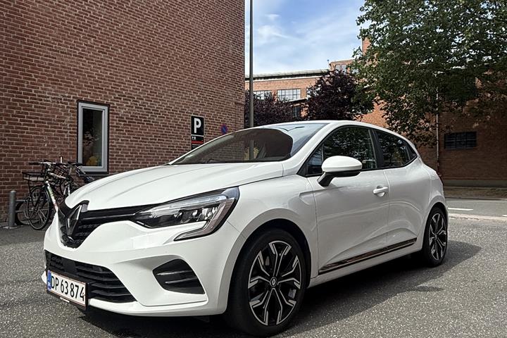 Hvid Renault Clio fra 2021