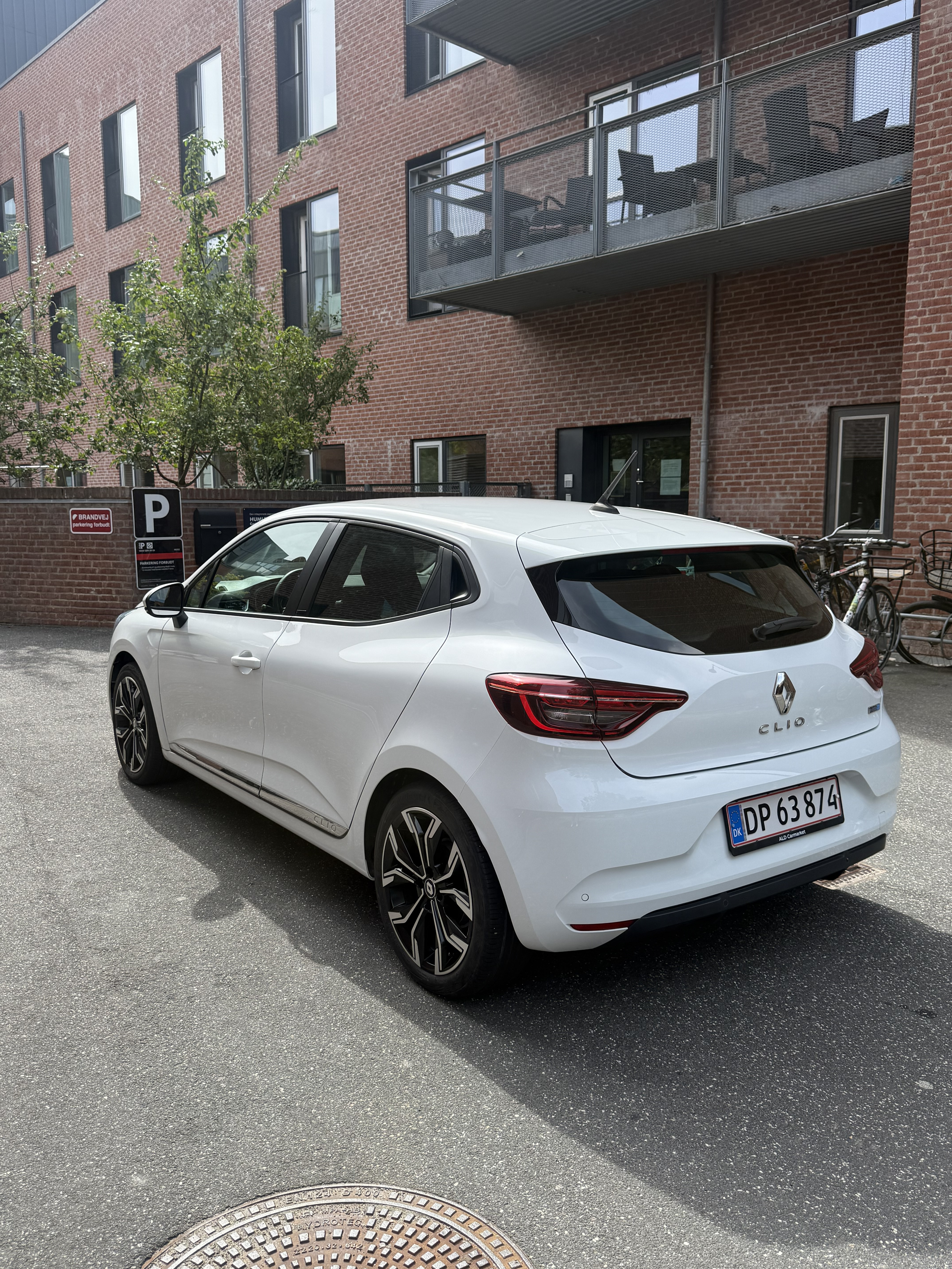 Hvid Renault Clio fra 2021