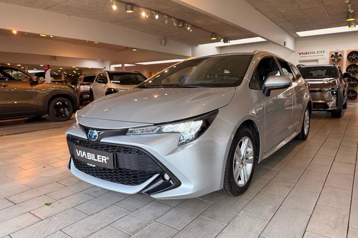 Sølv Toyota Corolla fra 2019