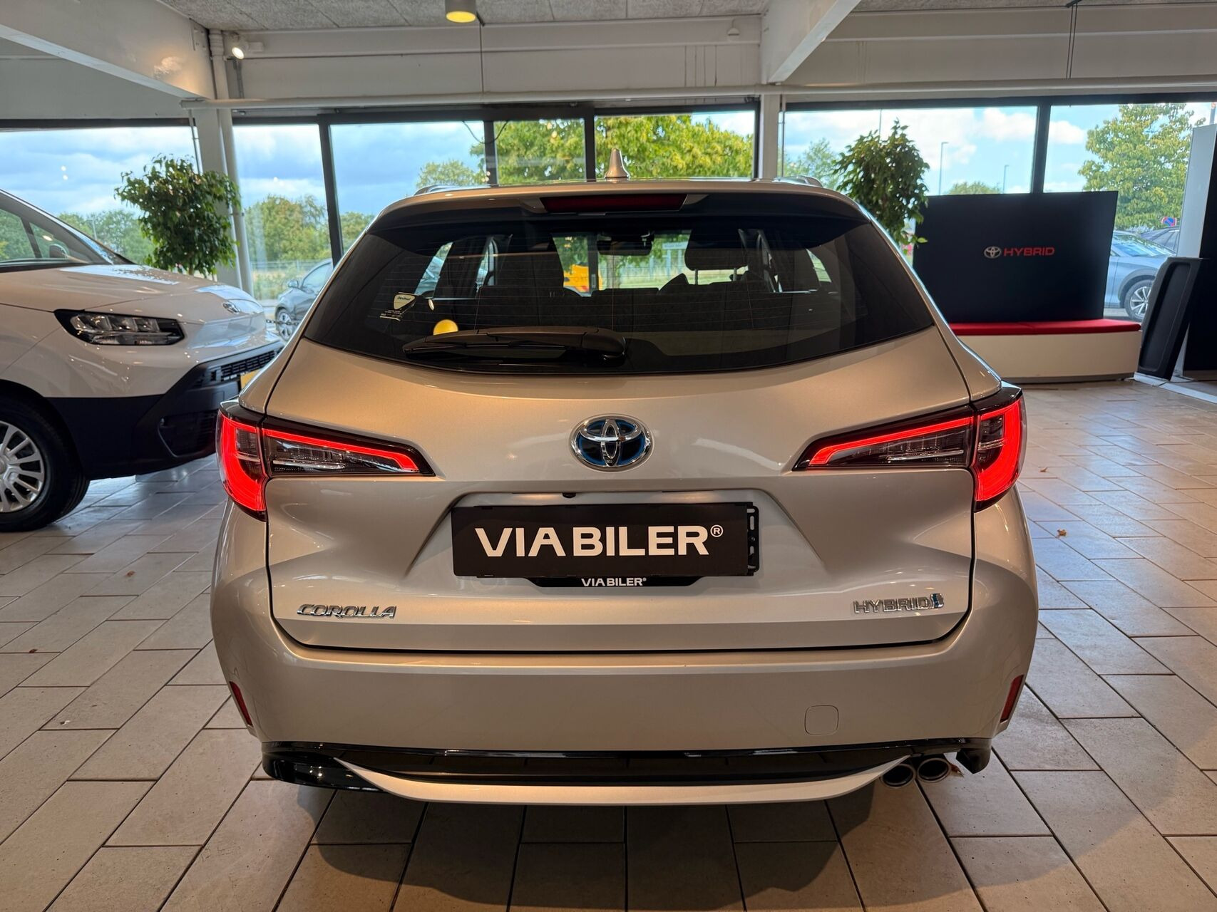 Sølv Toyota Corolla fra 2019
