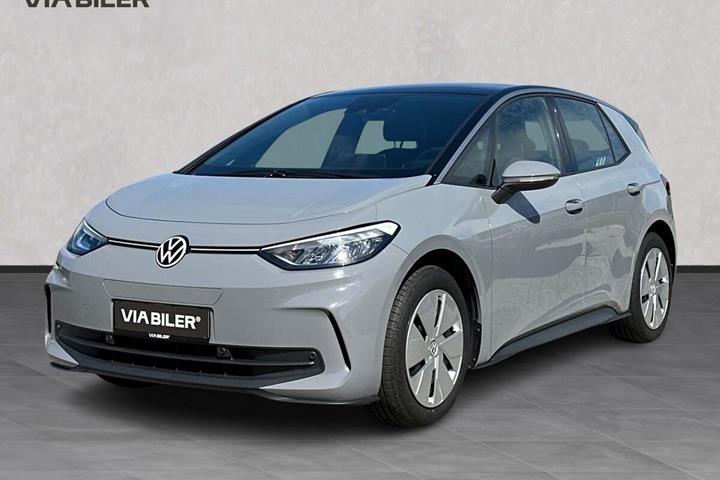 Grå VW ID.3 fra 2024 set udefra
