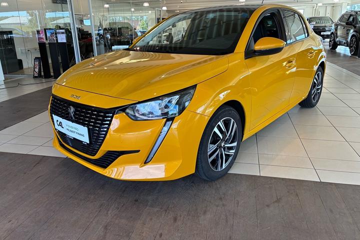 Gul Peugeot 208 fra 2020
