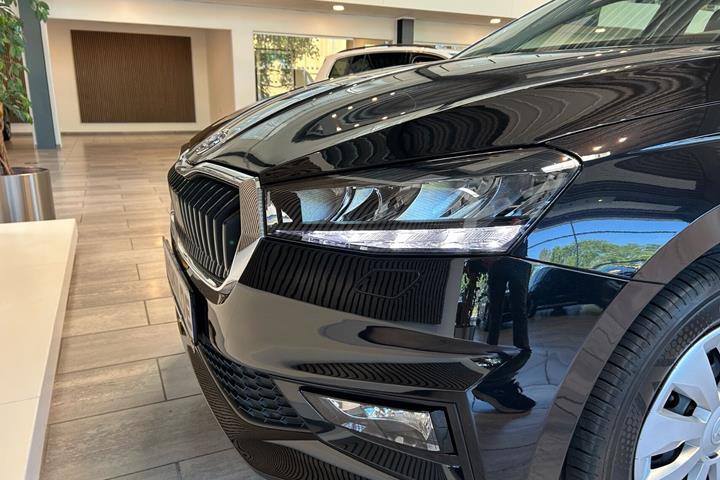 Sort Skoda Fabia fra 2023