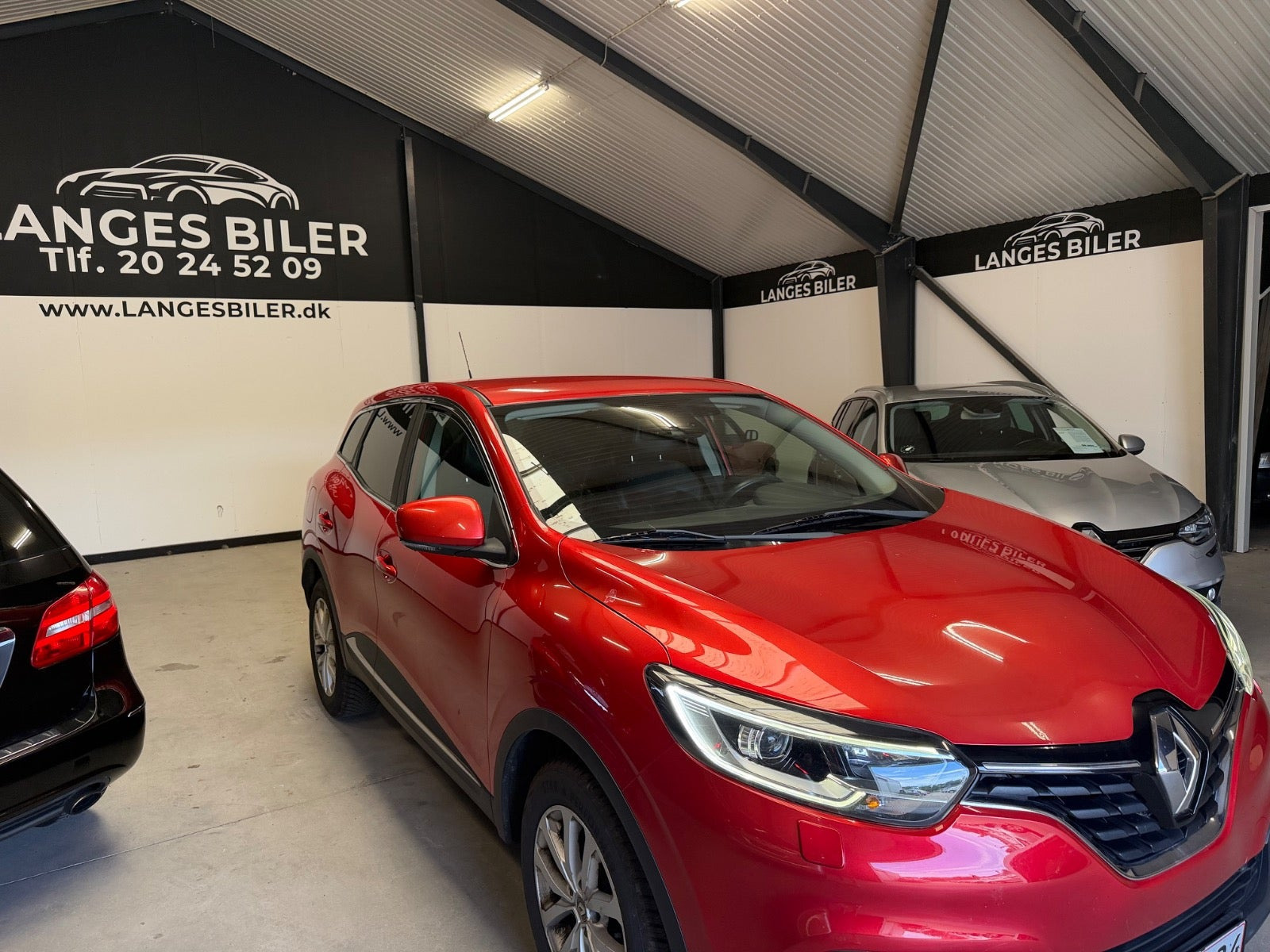 Rød Renault Kadjar fra 2016