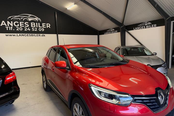 Rød Renault Kadjar fra 2016