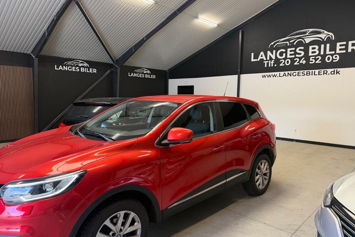 Rød Renault Kadjar fra 2016