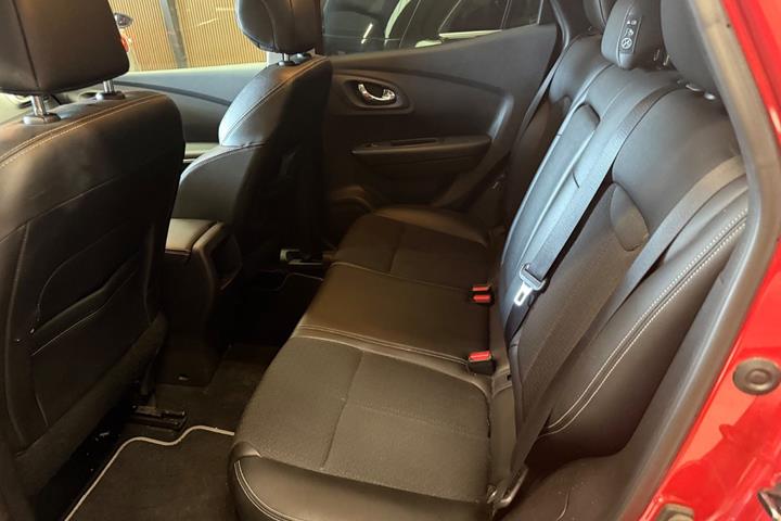 Rød Renault Kadjar fra 2016