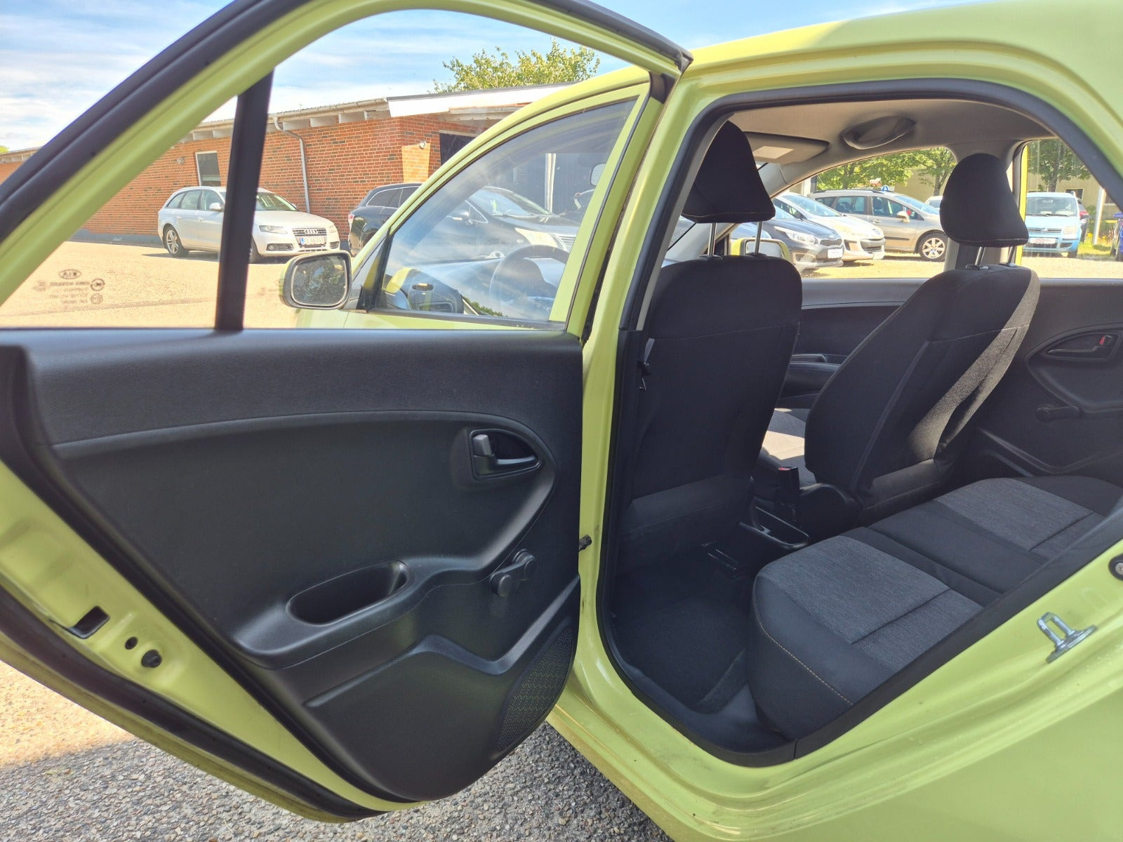 Grøn Kia Picanto fra 2012