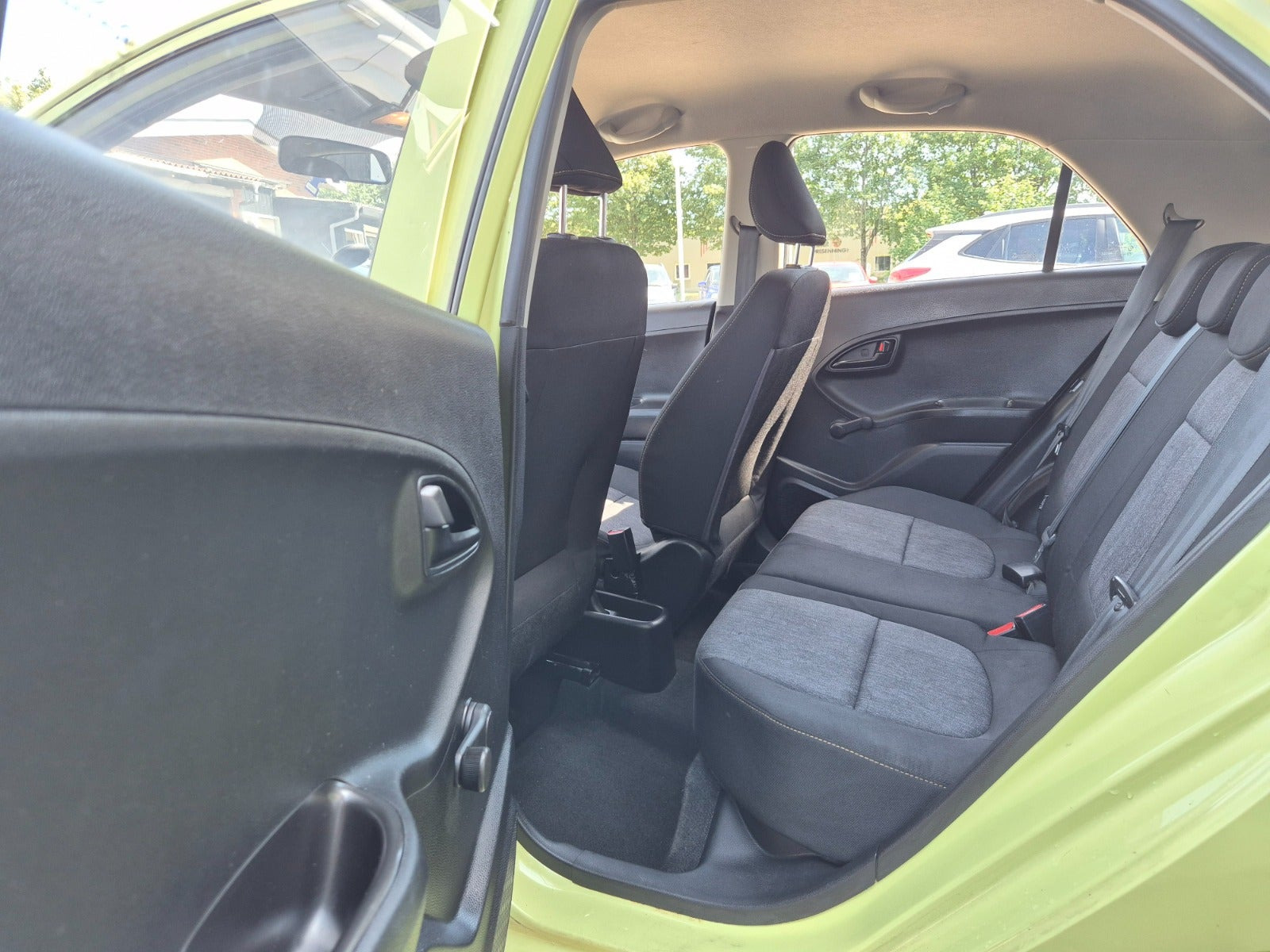 Grøn Kia Picanto fra 2012