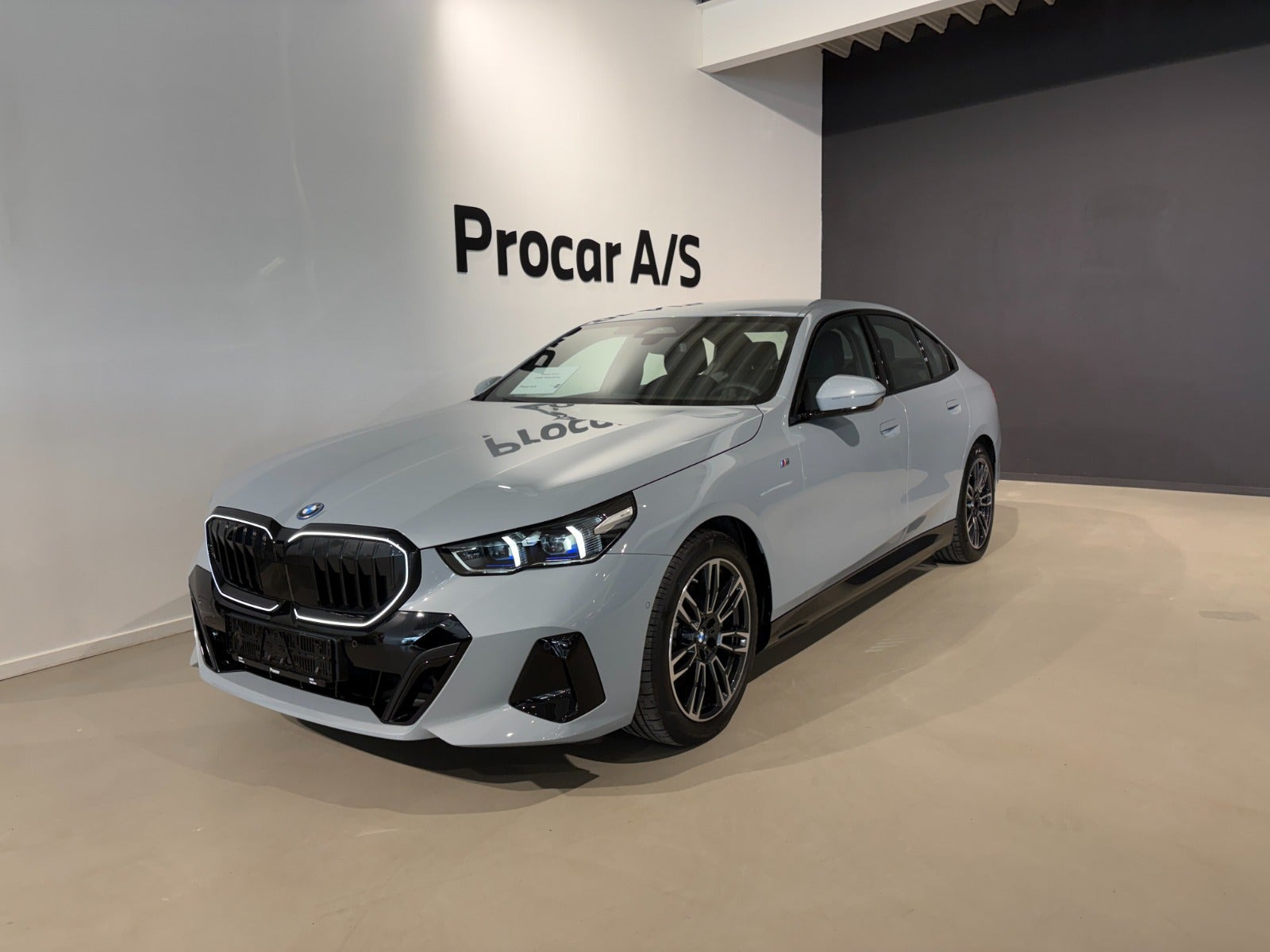 BMW i5 eDrive40 M-Sport