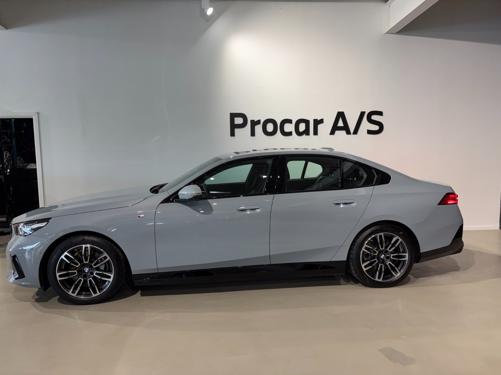 undefined BMW i5 fra 2025