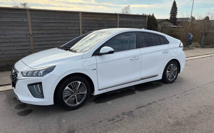 Hyundai Ioniq 1,6 PHEV Premium DCT