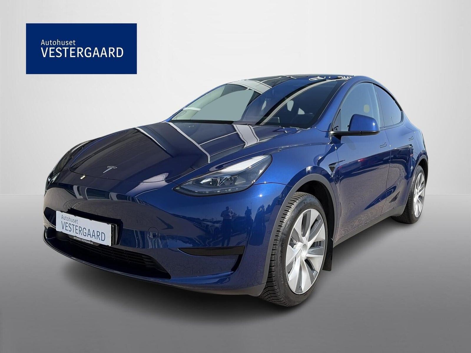 Tesla Model Y RWD
