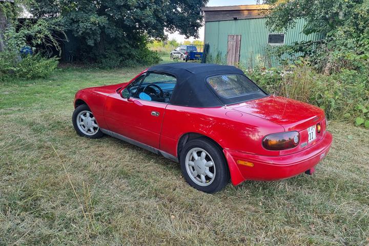 undefined Mazda MX-5 fra 1991