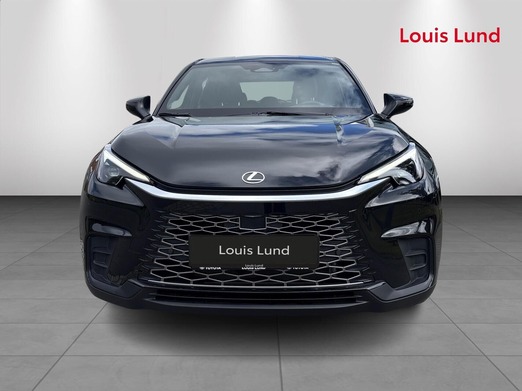 Sort Lexus LBX fra 2024