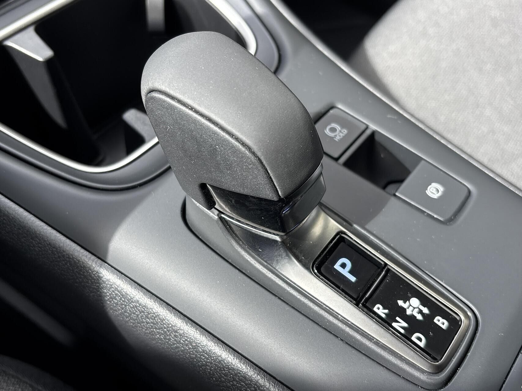 Sort Lexus LBX fra 2024