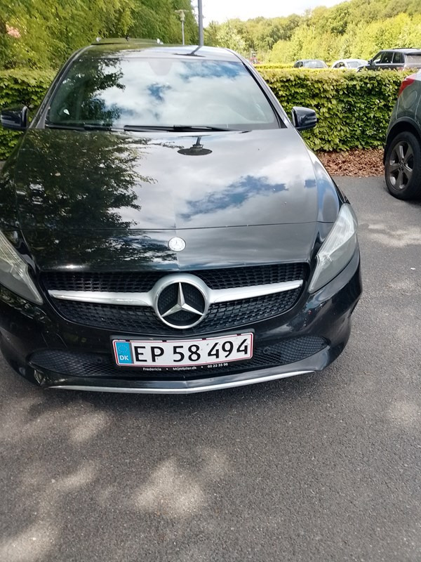 undefined Mercedes 190 E fra 2016