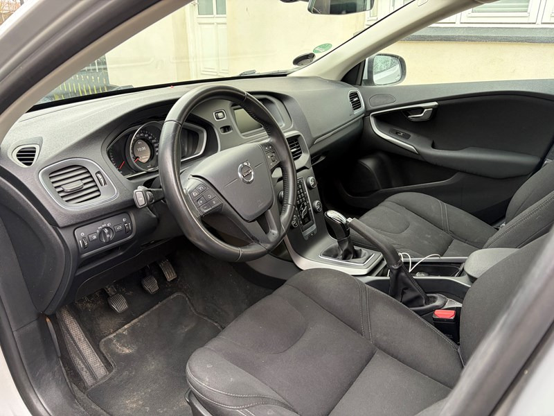 undefined Volvo V40 fra 2018