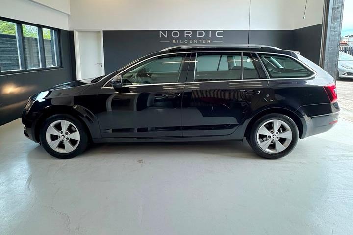 undefined Skoda Octavia fra 2019