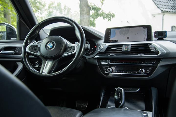 Hvid BMW X3 fra 2018