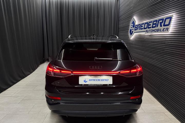 Sort Audi Q4 e-tron fra 2025