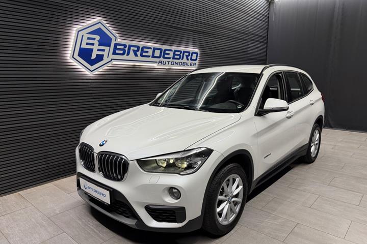 Hvid BMW X1 fra 2018