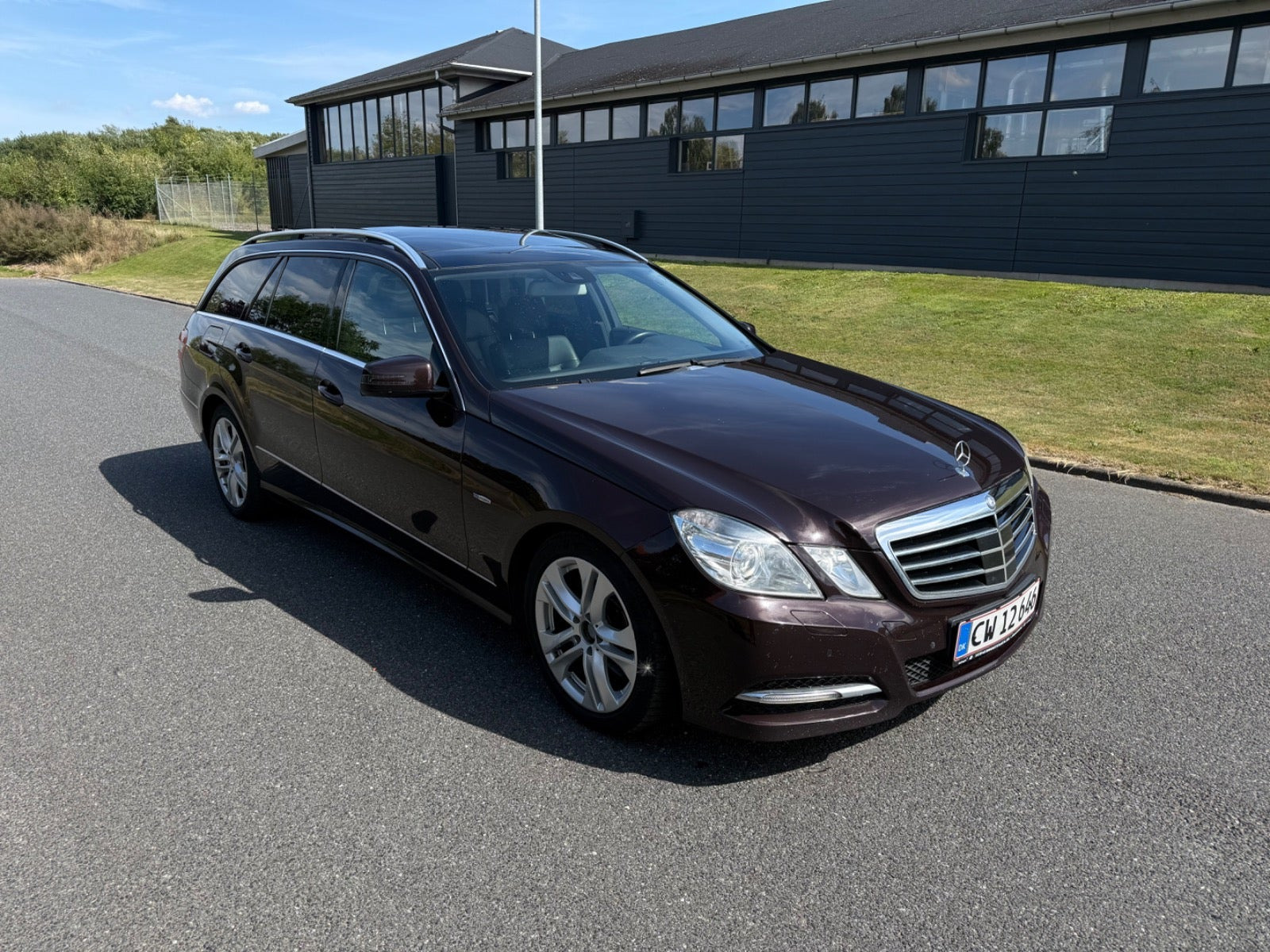 undefined Mercedes E350 fra 2010