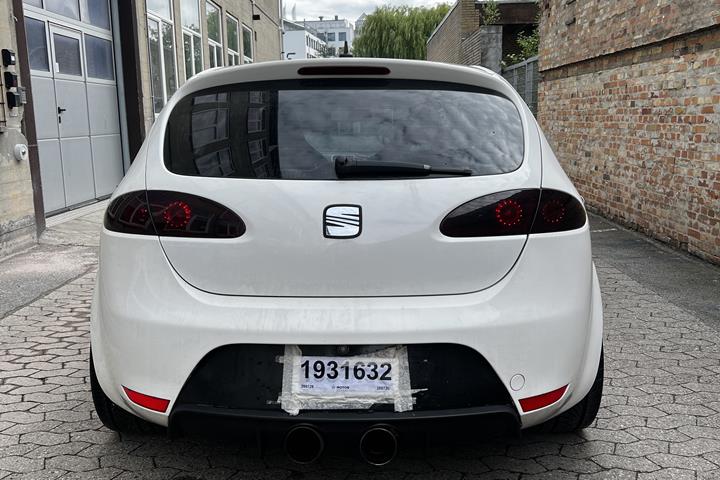Hvid Seat Leon fra 2008