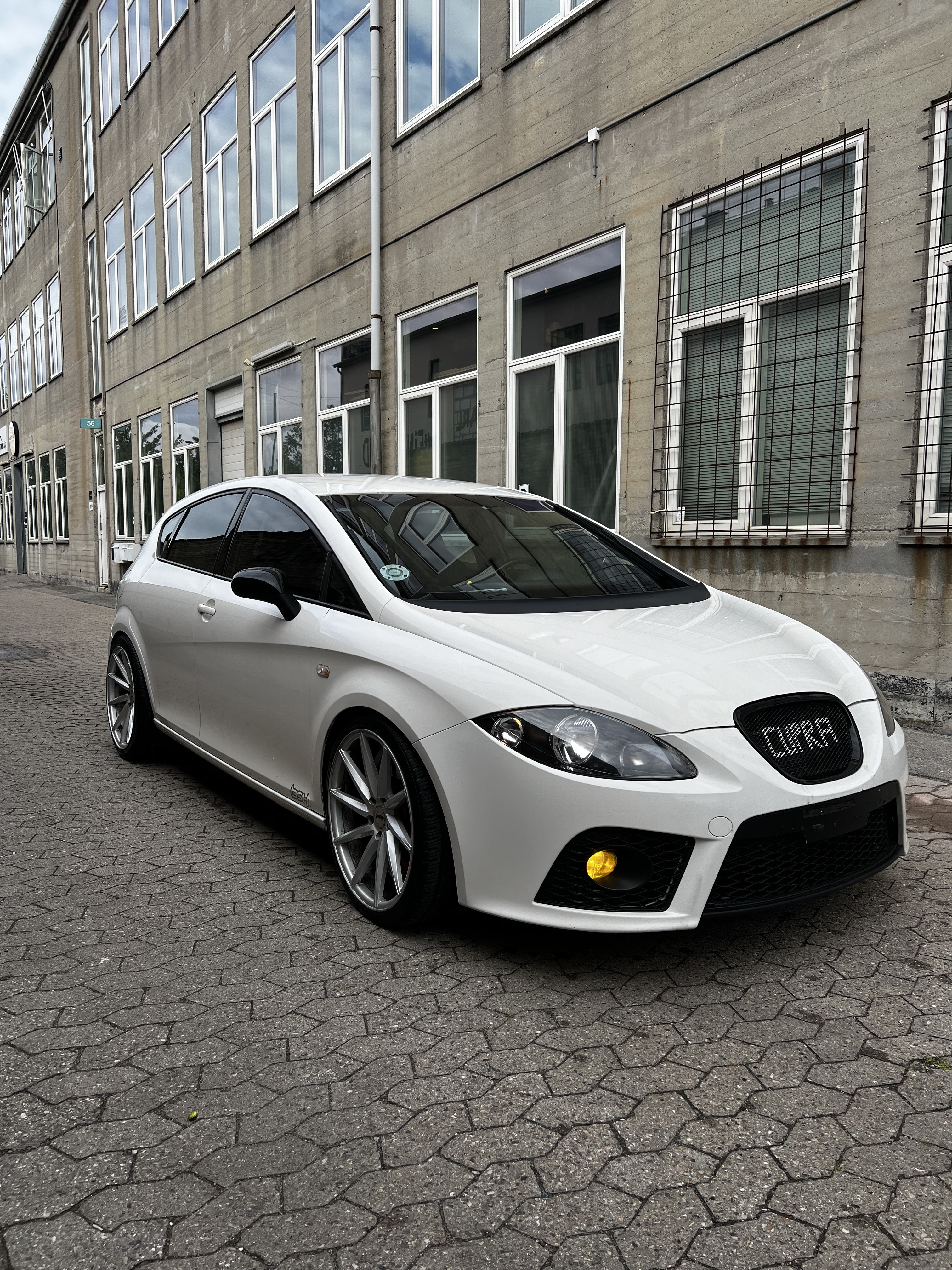 Hvid Seat Leon fra 2008