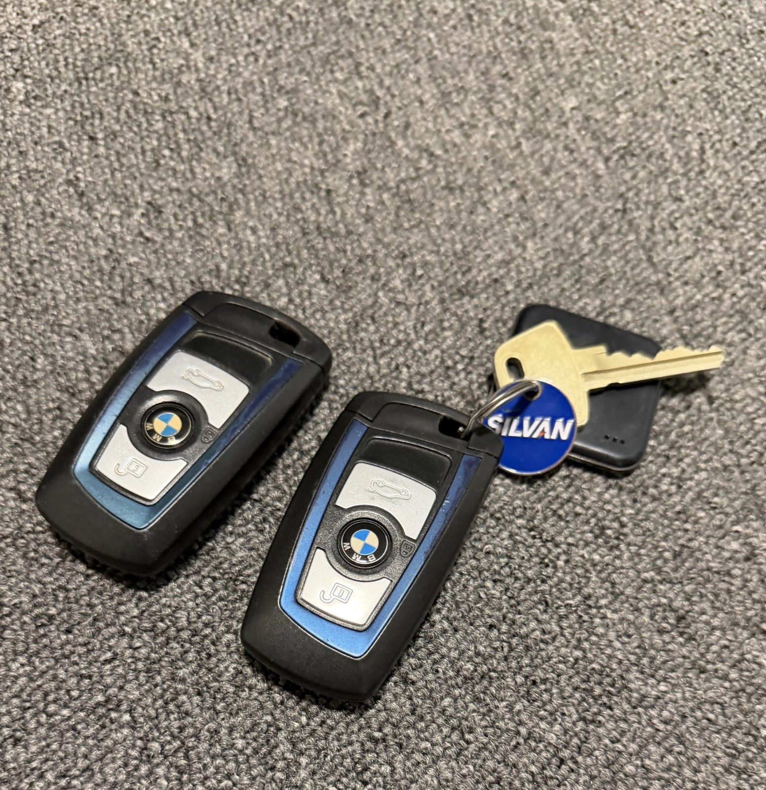 Sort BMW 320d fra 2016