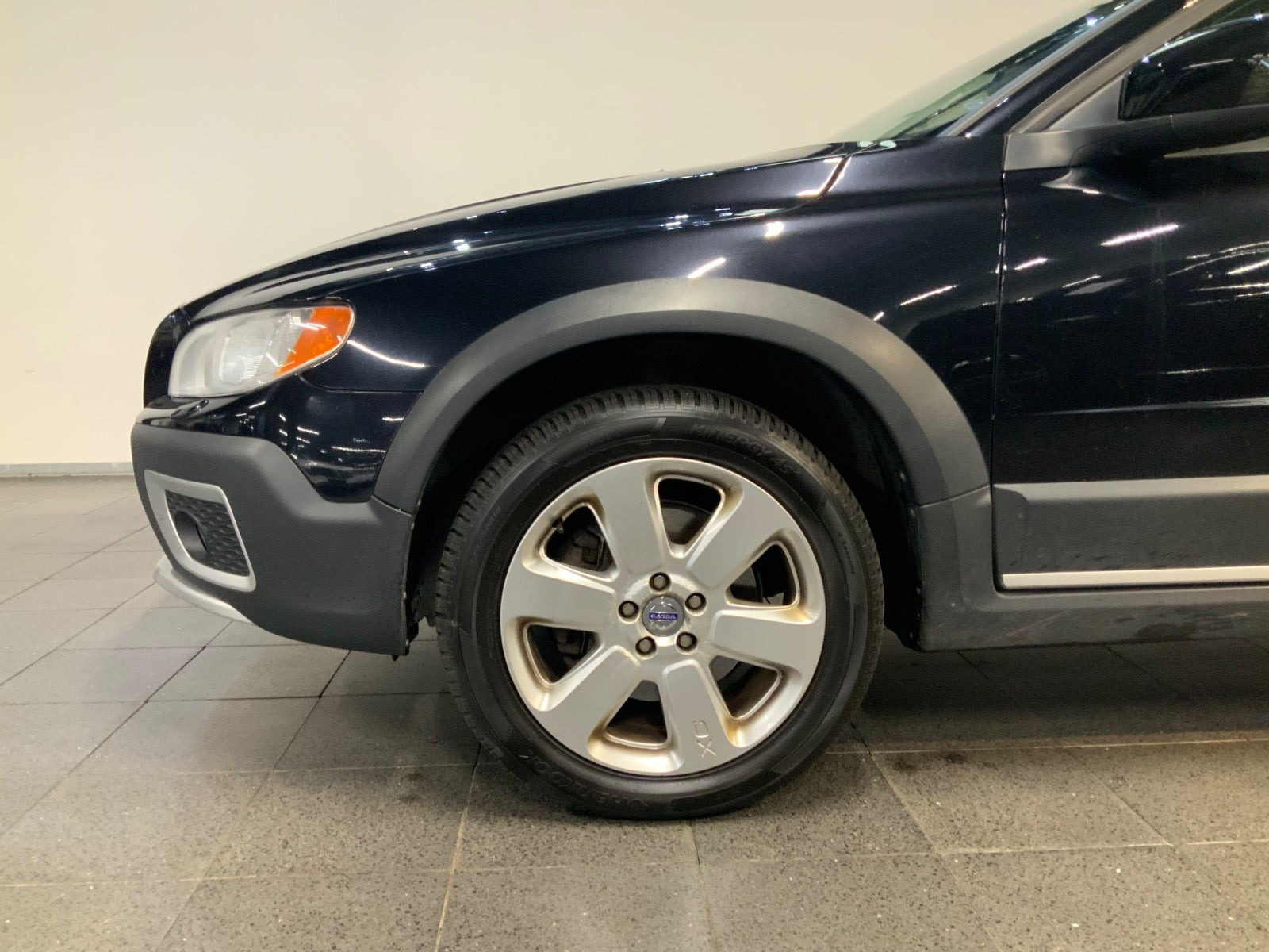 Sort Volvo XC70 fra 2012