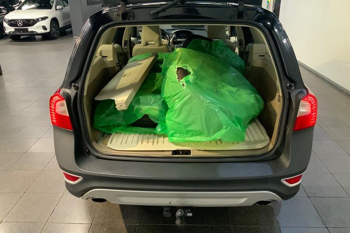 Sort Volvo XC70 fra 2012