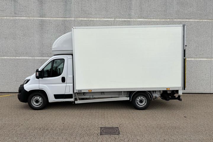 Hvid Fiat Ducato fra 2024