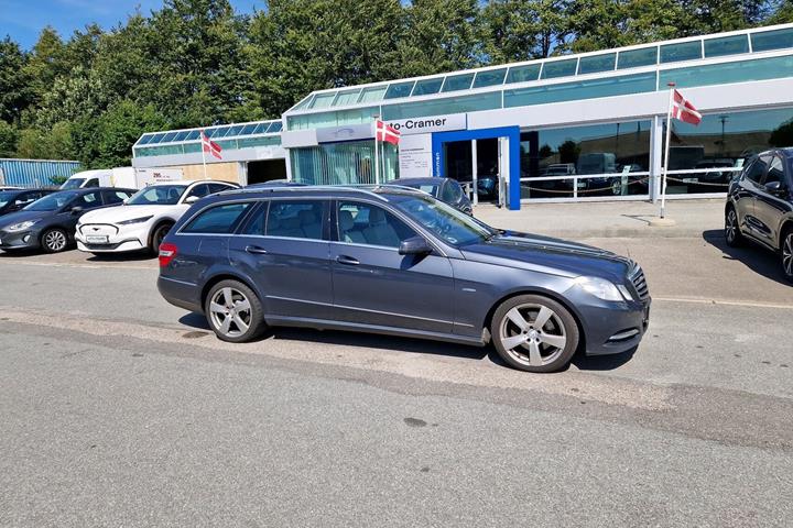 undefined Mercedes E220 d fra 2011
